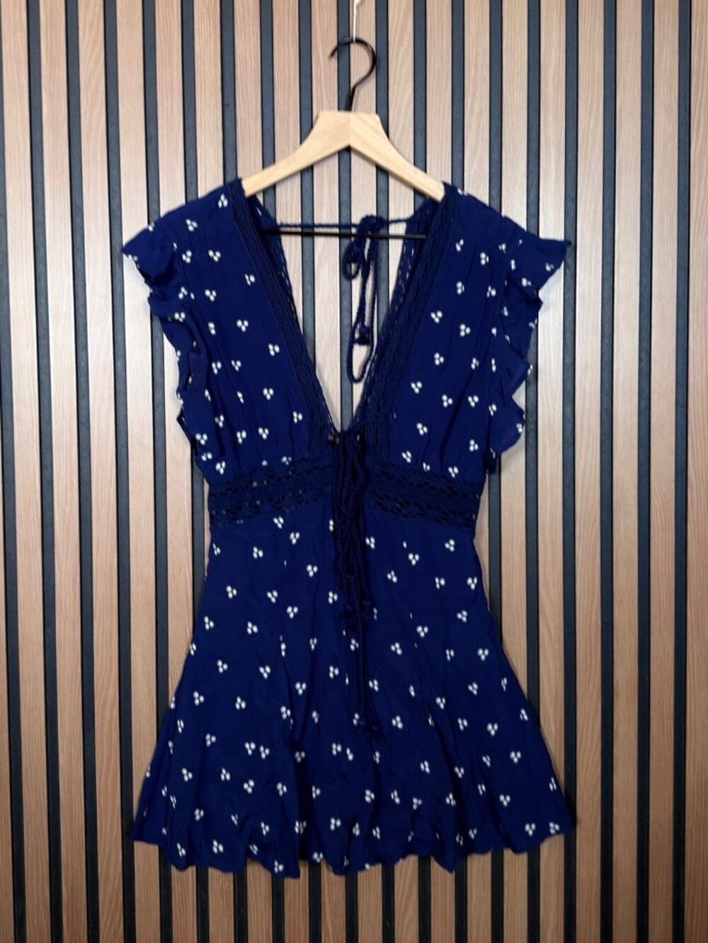 Free People Mini Dress XS Womens Blue Skater Back Tie Floral Flutter Sleeve